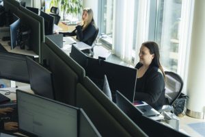 RecQ:n asiantuntijat työskentelevät toimistolla